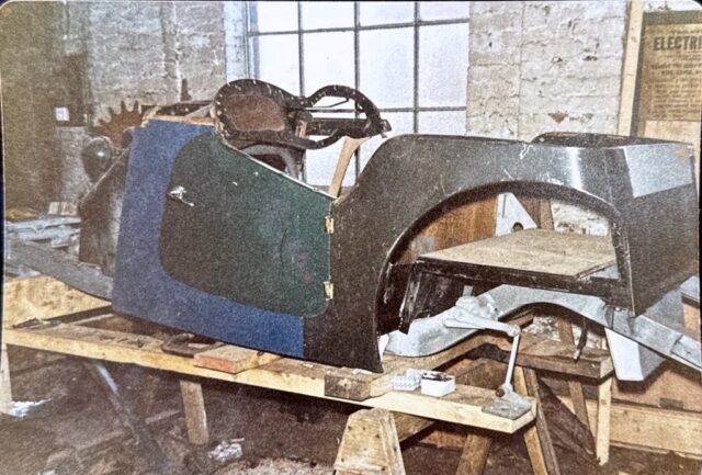 Restoration of a MG TD Midget, wheels removed