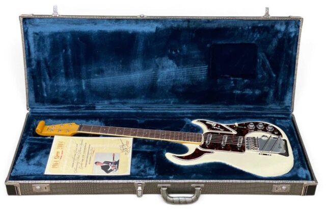 Burns Hank Marvin guitar