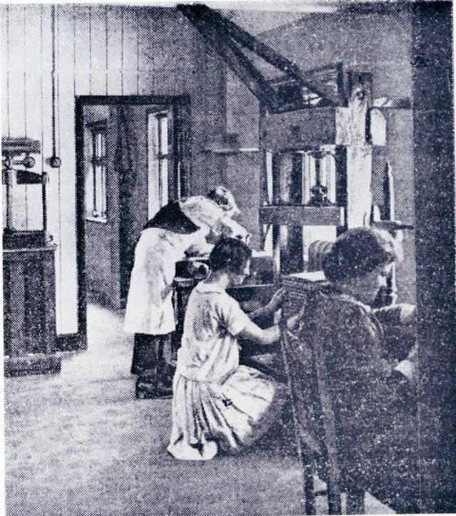 Gregynog Press Bindery in the '30s