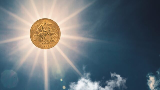 GOLD IS SKY HIGH Slider