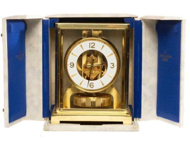 Classic V Atmos Clock SOLD 650