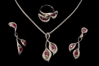 White Gold & Ruby Jewellery Suite