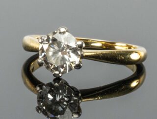 18ct Gold Diamond Solitaire Ring