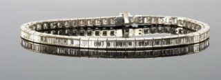 18ct Gold Diamond-Set Tennis Bracelet