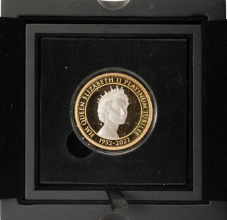 Elizabeth II Gold Proof £5 Coin